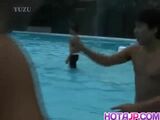  Mai Sakurai and babes are touched at pool