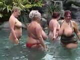 BBW BATHING