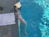 Anal masturbation at the swimming pool with CATHY CROWN